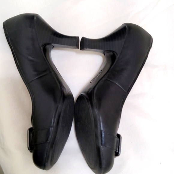 Medicus Softshoe Sz 9.5M. Leather, 3 " heels, Soft. Unique - Picture 2 of 11